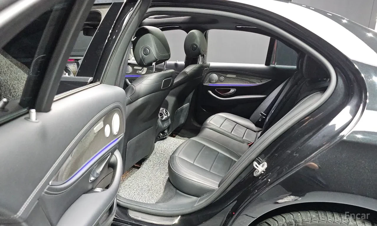 Mercedes-Benz E 350 4MATIC* AMG LINE* 299�.�.* EQ BOOST* NAVI* LED | Mobile.bg � ����������� 17