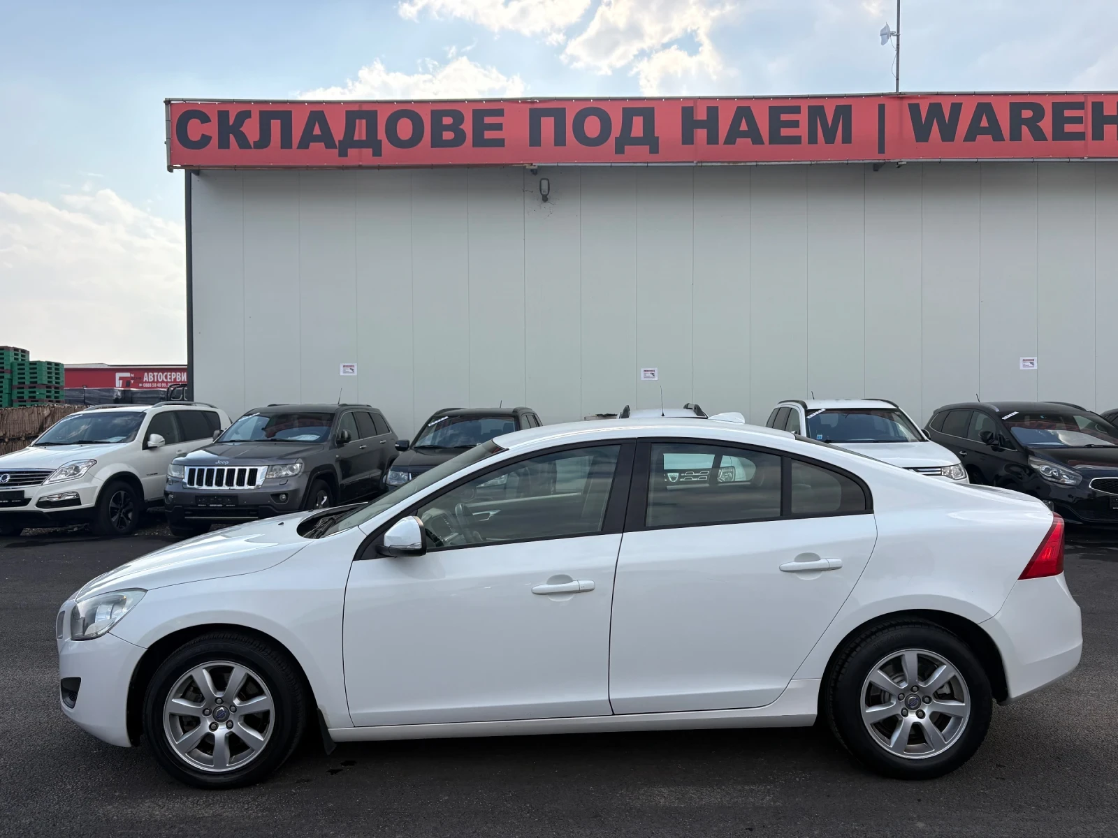 Volvo S60 1.6 eDrive* 114кс* 6ск* , снимка 7 - Автомобили и джипове - 56616845