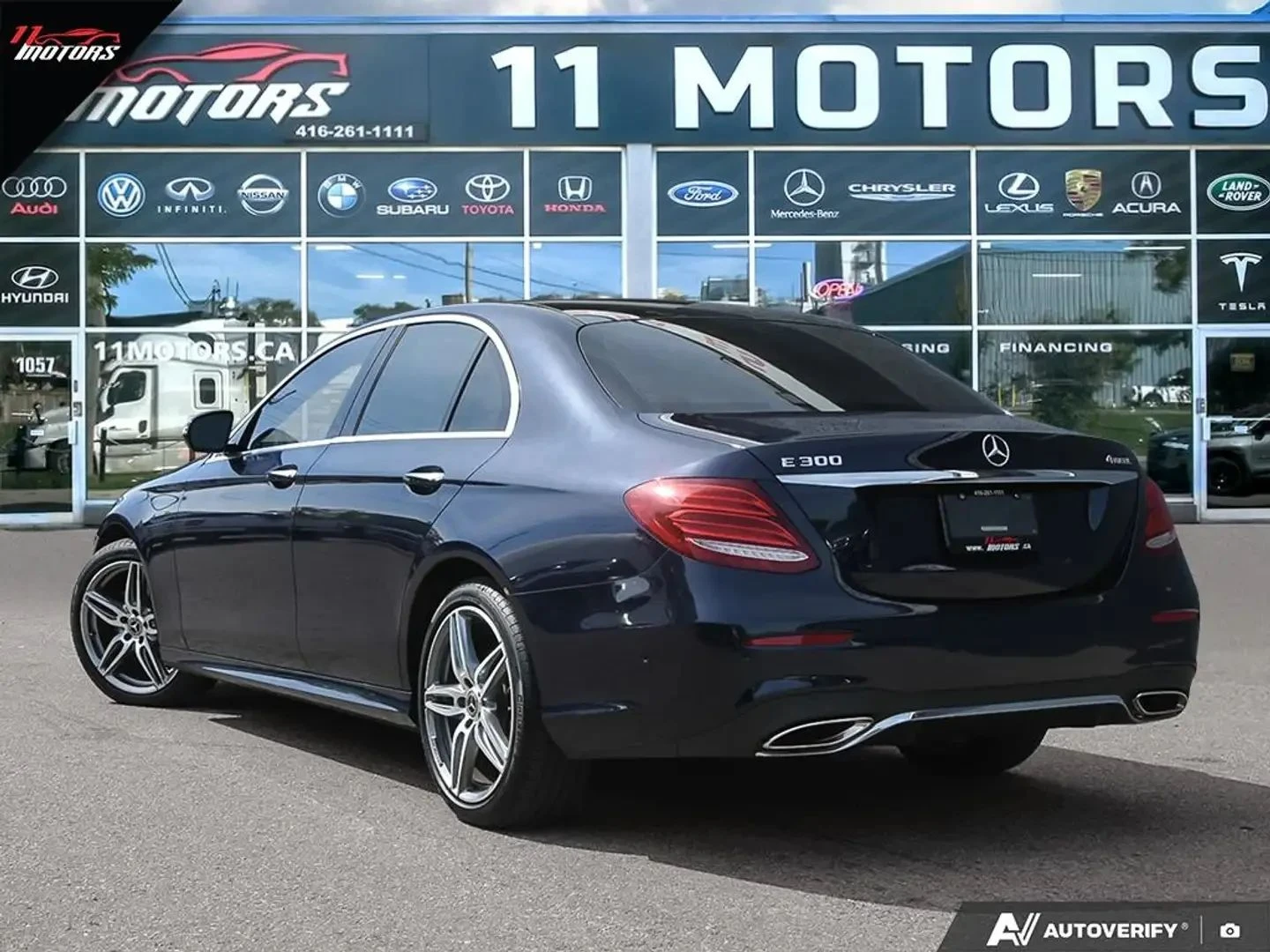 Mercedes-Benz E 300, снимка 4 - Автомобили и джипове - 56740324