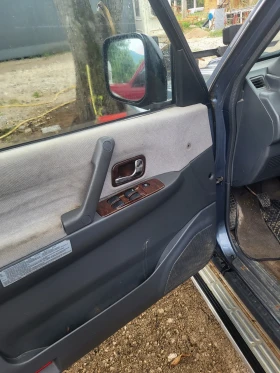 Mitsubishi Pajero Снегорин, снимка 8