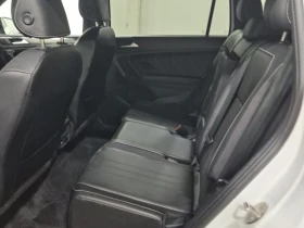 VW Tiguan * R LINE BLACK EDITION * ОПЦИЯ ЗА ФИНАНСИРАНЕ, снимка 13