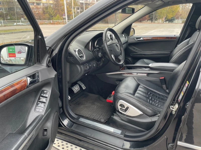 Mercedes-Benz ML 350 Sport Pack/Въздушни възглавници/KEYLESS GO, снимка 6 - Автомобили и джипове - 53454464