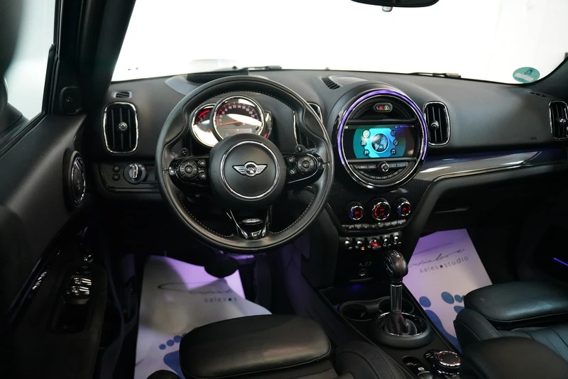 Mini Countryman 2.0 SD All4 - изображение 10