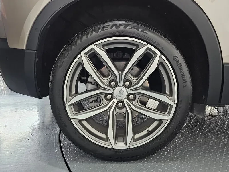 Cadillac XT4 2.0 Sports Awd, снимка 5 - Автомобили и джипове - 55088861