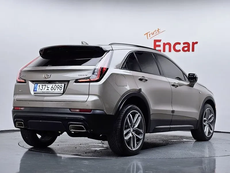 Cadillac XT4 2.0 Sports Awd, снимка 2 - Автомобили и джипове - 55088861