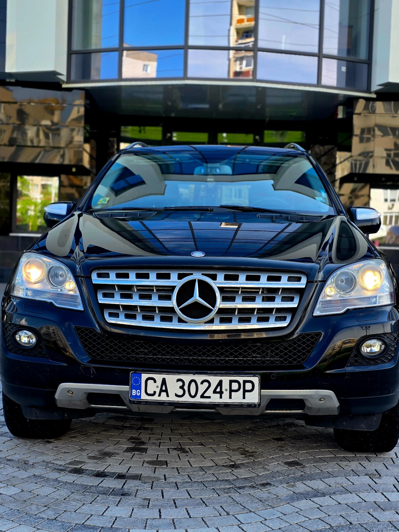 Mercedes-Benz ML 350 4 MATIC, снимка 1