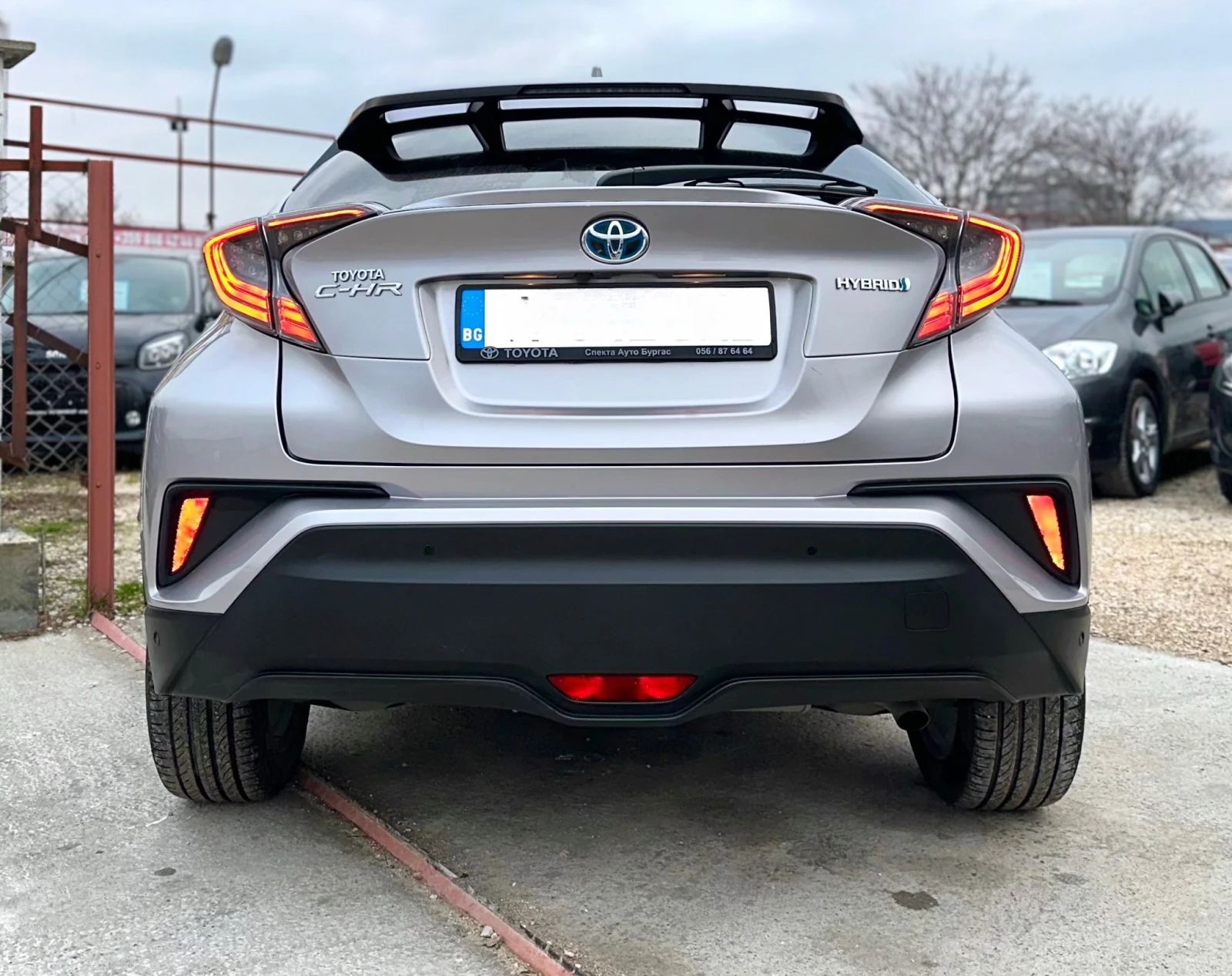 Toyota C-HR 1.8HYBRID 122HP FULL LED - изображение 7