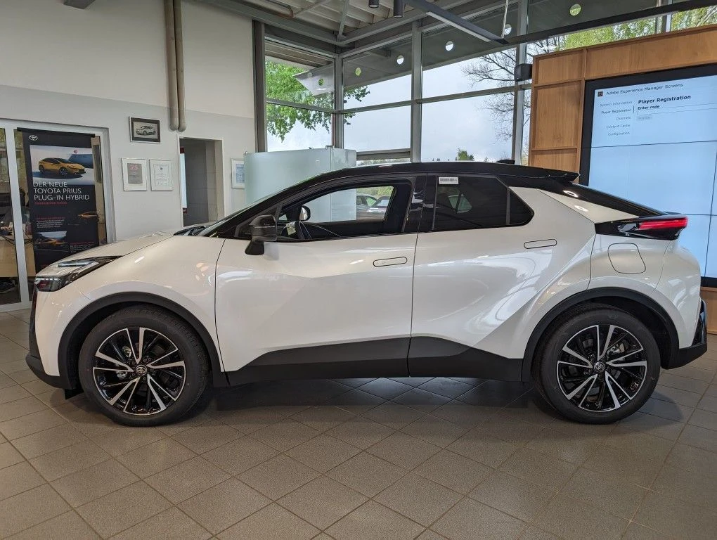 Toyota C-HR 2.0 Hybrid Lounge - изображение 6