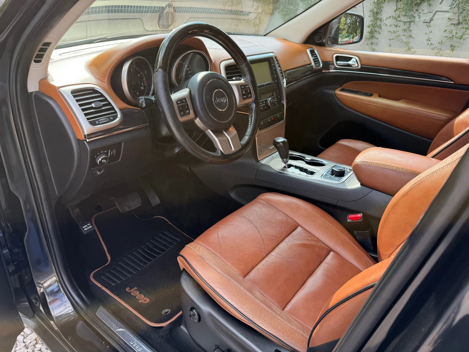 Jeep Grand cherokee 3.0CRD Overland - изображение 9