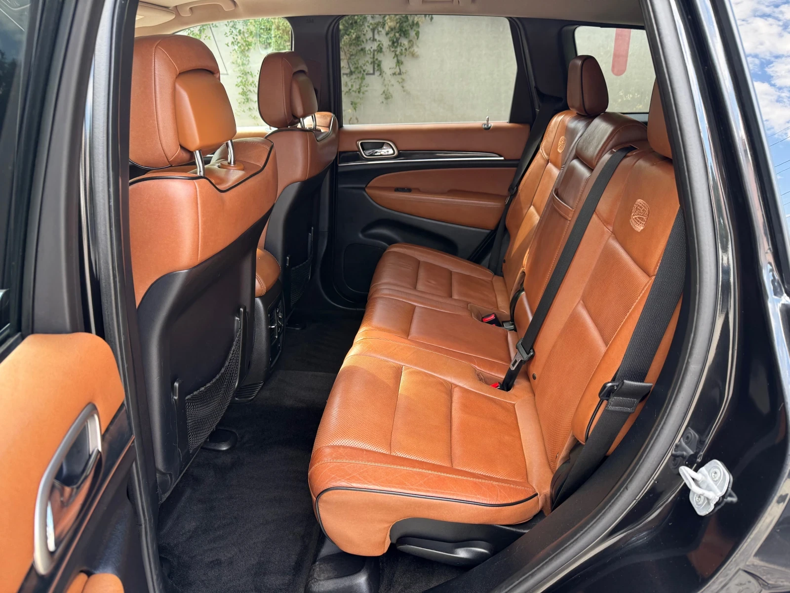 Jeep Grand cherokee 3.0CRD Overland - изображение 10