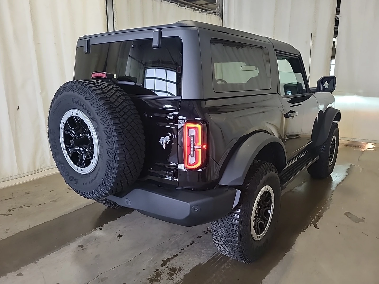 Ford Bronco CARFAX* БЕЗ ПЪРВОНАЧАЛНА - изображение 3