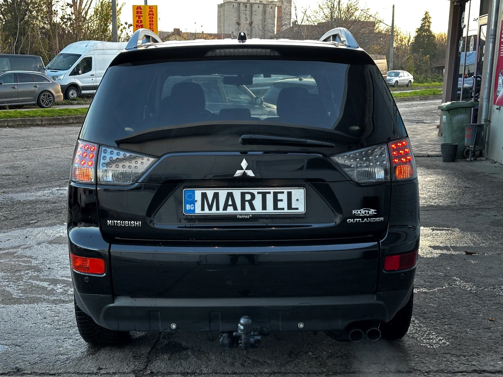 Mitsubishi Outlander 2.2DI-D/ 4X4/ 7-МЕСТА - изображение 5