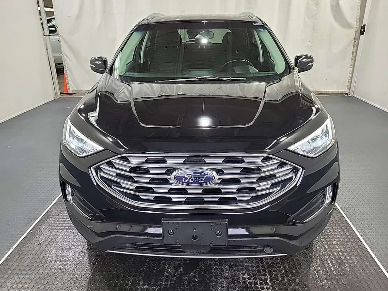 Ford Edge  SEL| PANORAMA| BLIND SPOT| CARFAX, снимка 5 - Автомобили и джипове - 53944561
