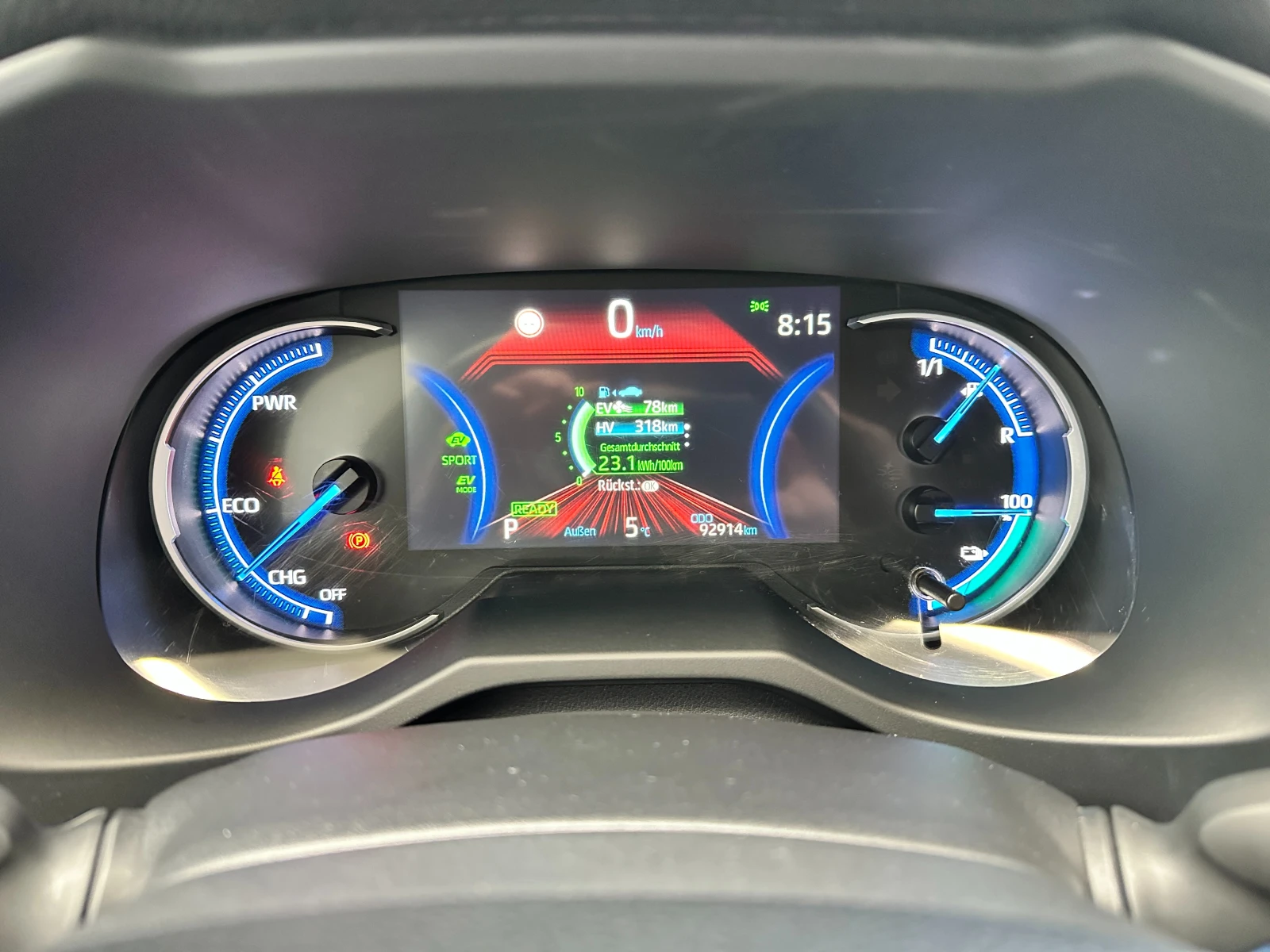 Toyota Rav4 2.5 Design Business, снимка 9 - Автомобили и джипове - 54147515