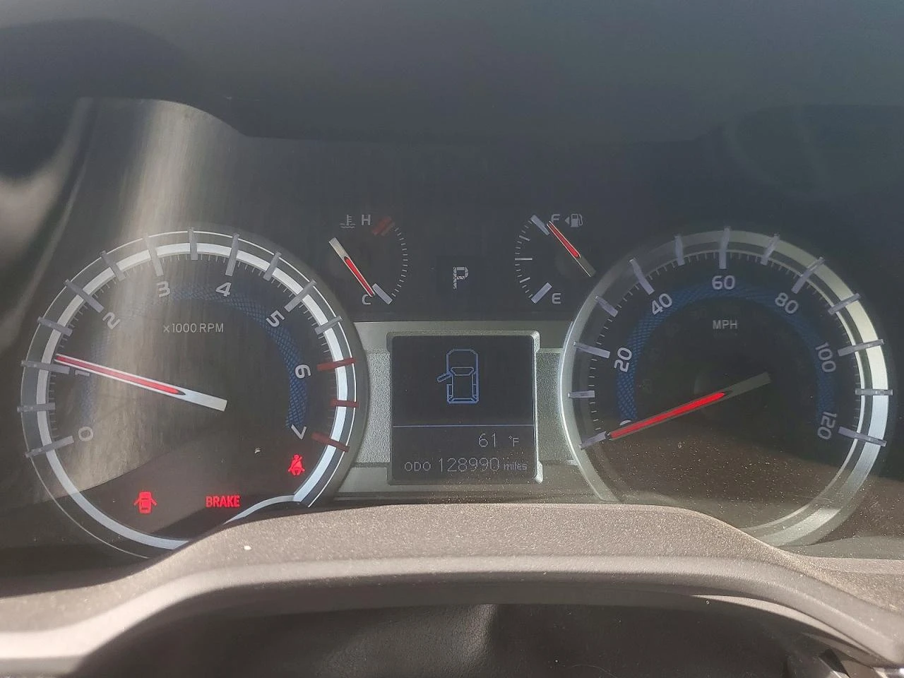 Toyota 4runner SR5| AWD| ОПЦИЯ ЗА ЛИЗИНГ, снимка 9 - Автомобили и джипове - 54397119