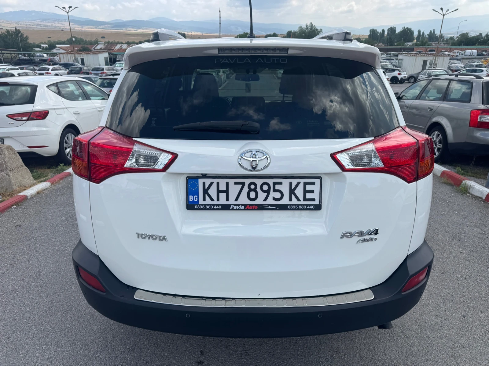 Toyota Rav4  2.2 D-4D 4x4 Навигация, Камера, Рейлинг и мн. др., снимка 6 - Автомобили и джипове - 54866632