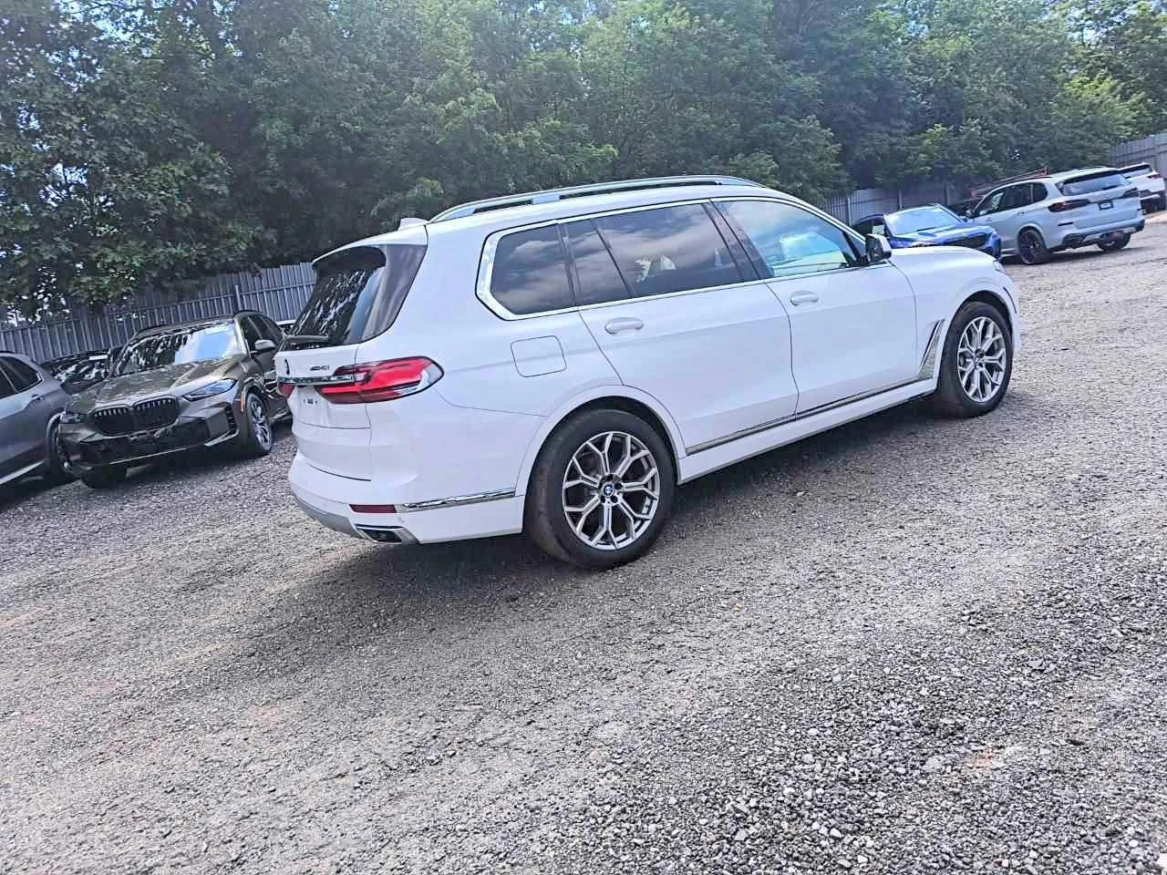 BMW X7 3.0l xDrive40I | Mobile.bg � ����������� 4