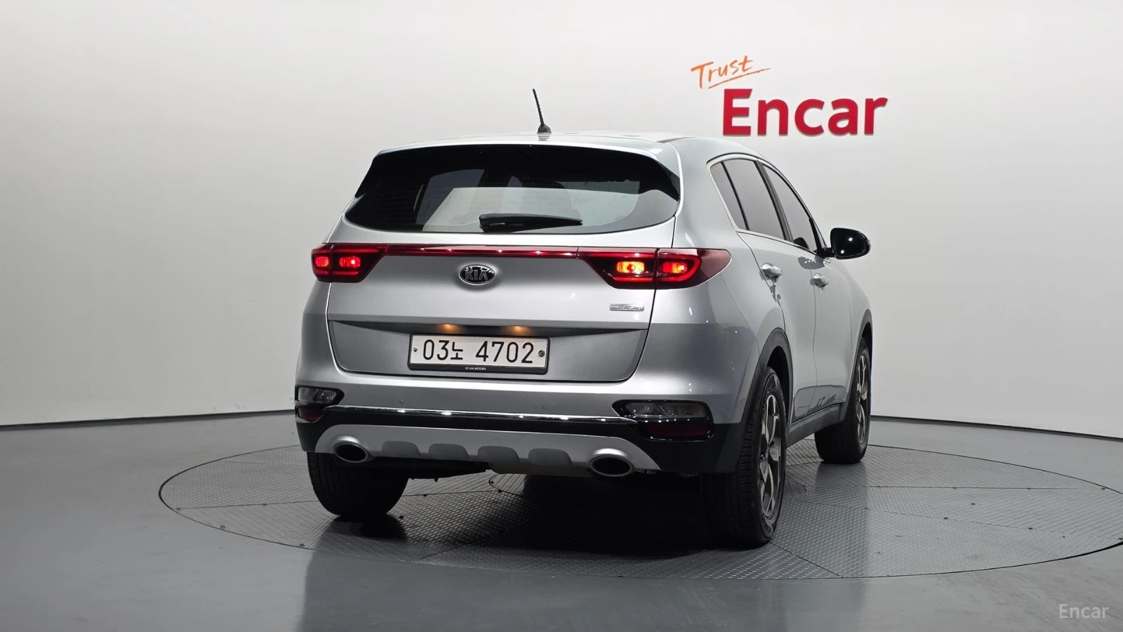 Kia Sportage The Bold 2.0 2WD Luxury, снимка 4 - Автомобили и джипове - 55564710