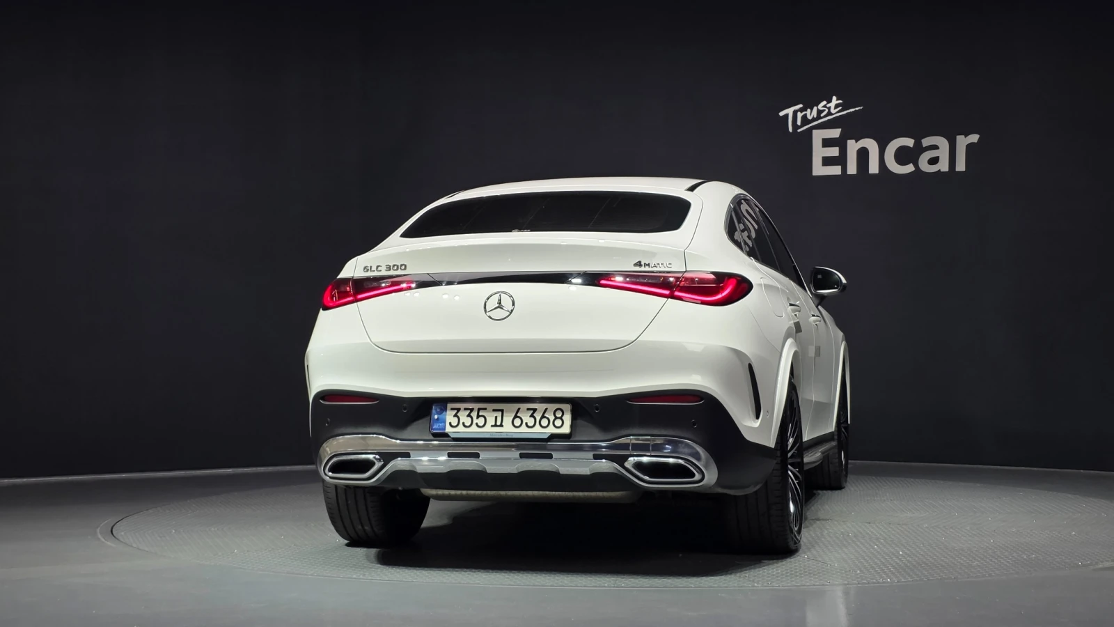 Mercedes-Benz GLC 300 4MATIC Coupe, снимка 4 - Автомобили и джипове - 55564970