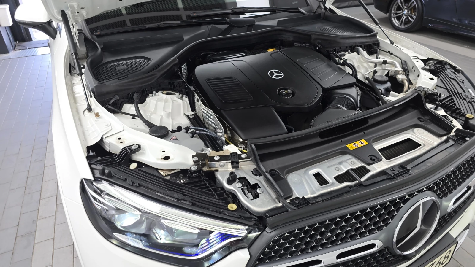 Mercedes-Benz GLC 300 4MATIC Coupe, снимка 6 - Автомобили и джипове - 55564970
