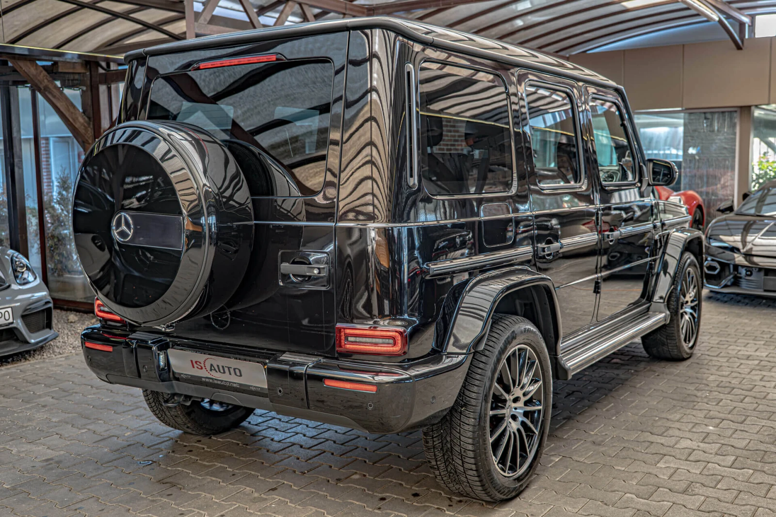 Mercedes-Benz G 500 V8 AMG/Designo/Burmester/Обдухване/Шибедах/Алканта, снимка 5 - Автомобили и джипове - 55568268