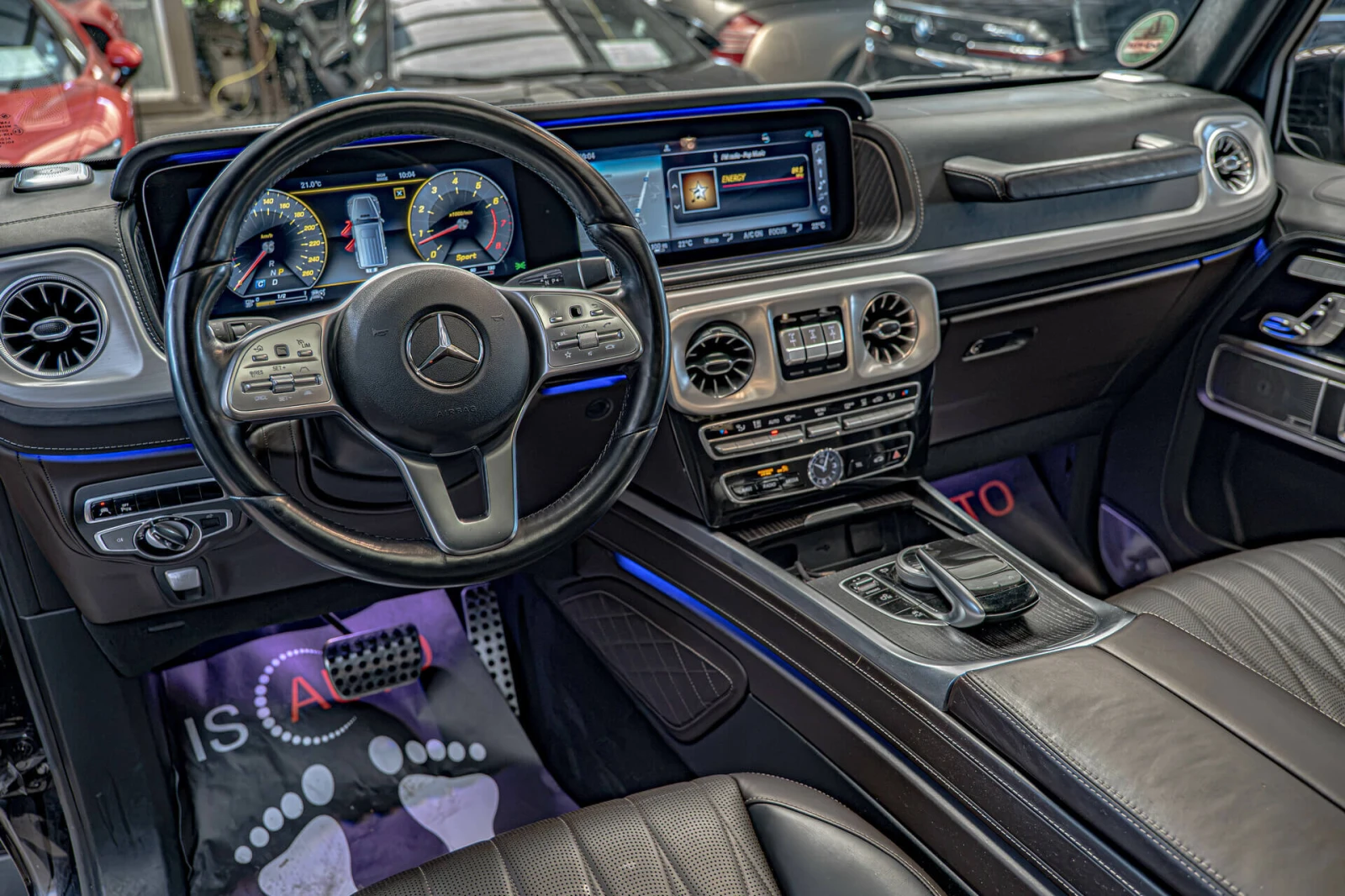 Mercedes-Benz G 500 V8 AMG/Designo/Burmester/Обдухване/Шибедах/Алканта, снимка 10 - Автомобили и джипове - 55568268