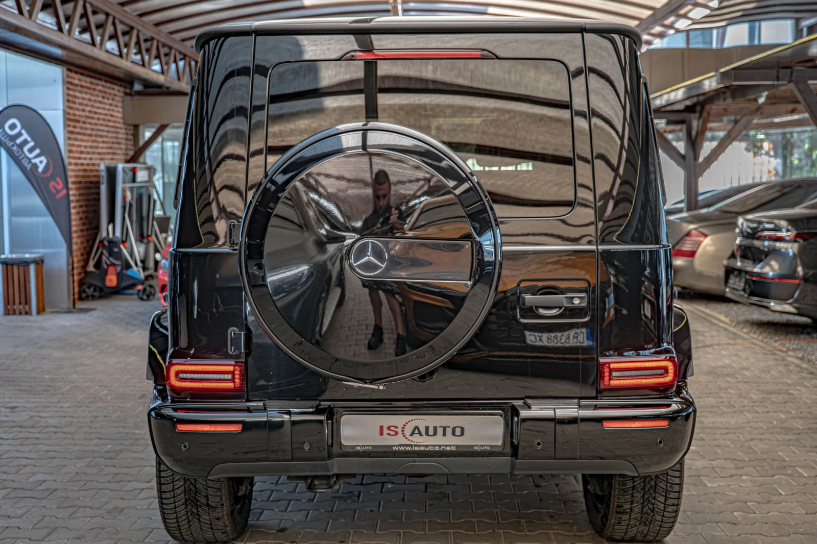 Mercedes-Benz G 500 V8 AMG/Designo/Burmester/Обдухване/Шибедах/Алканта, снимка 4 - Автомобили и джипове - 55568268