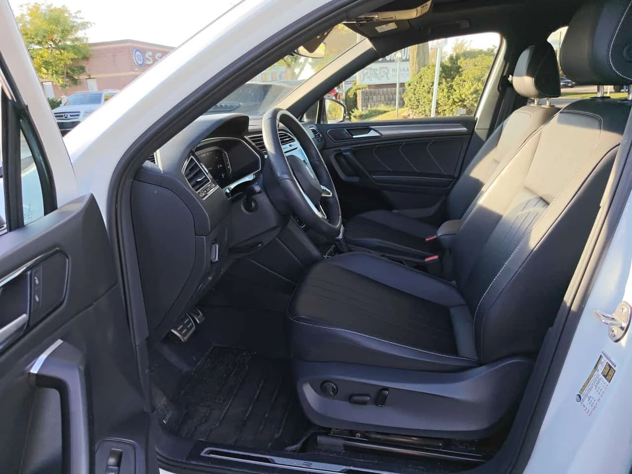 VW Tiguan Comfortline R Line Black Edition * CARFAX *  | Mobile.bg � ����������� 5