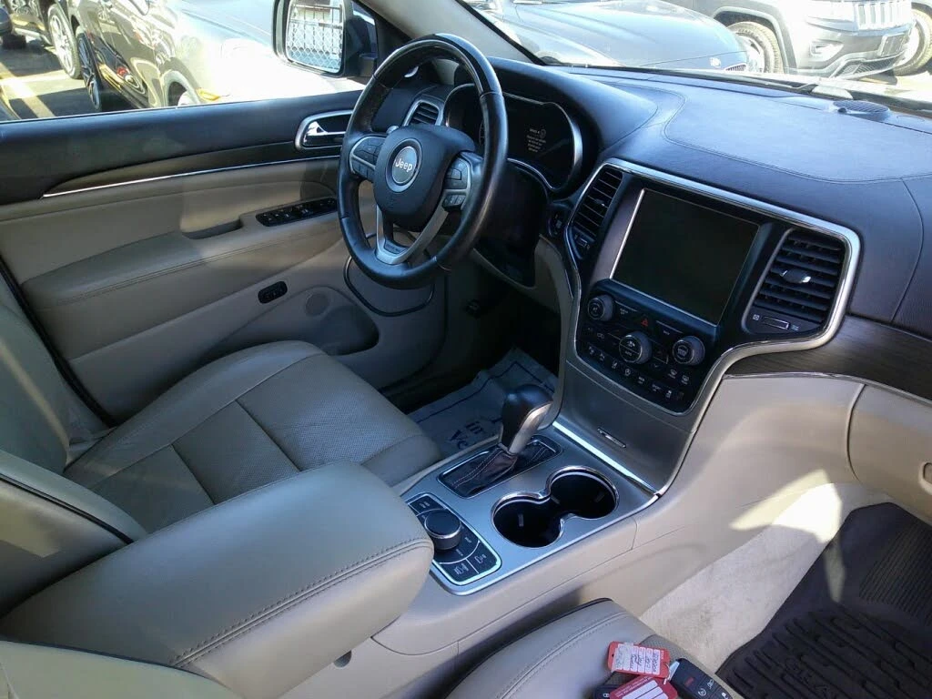 Jeep Grand cherokee 3, 6 Overland, снимка 6 - Автомобили и джипове - 56693926