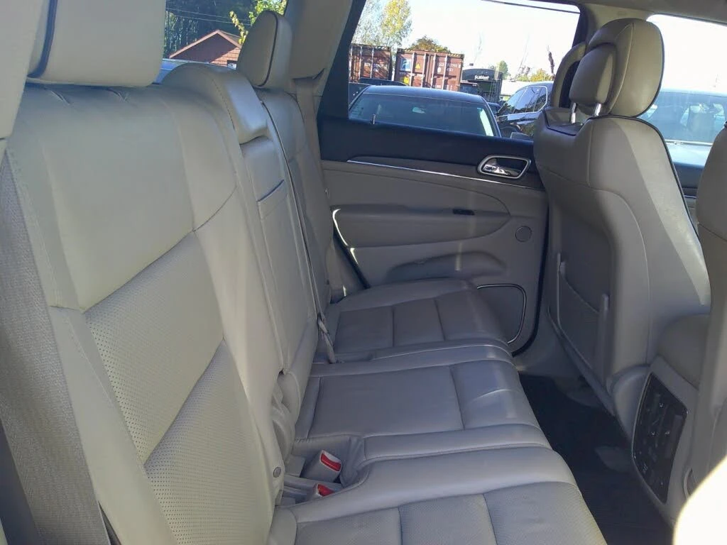 Jeep Grand cherokee 3, 6 Overland, снимка 7 - Автомобили и джипове - 56693926
