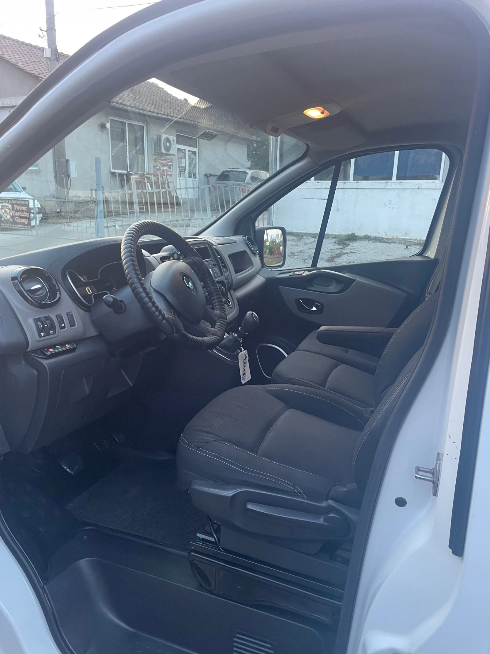 Renault Trafic  - изображение 9