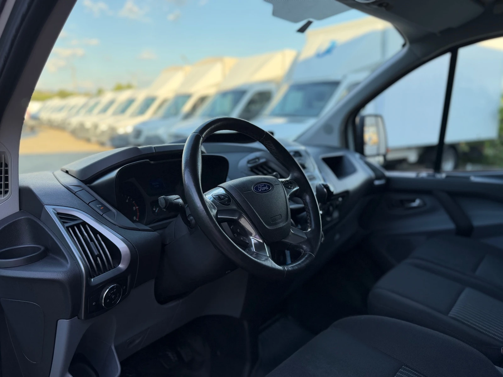 Ford Transit Custom НОВ!EURO6!FULL!ТОП!, снимка 14 - Бусове и автобуси - 54961994