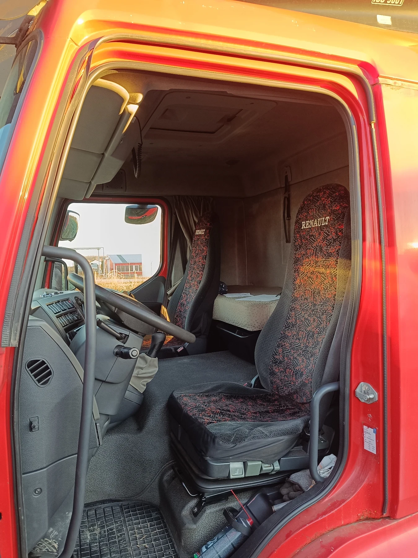 Renault Midlum 220 Dxi - изображение 10