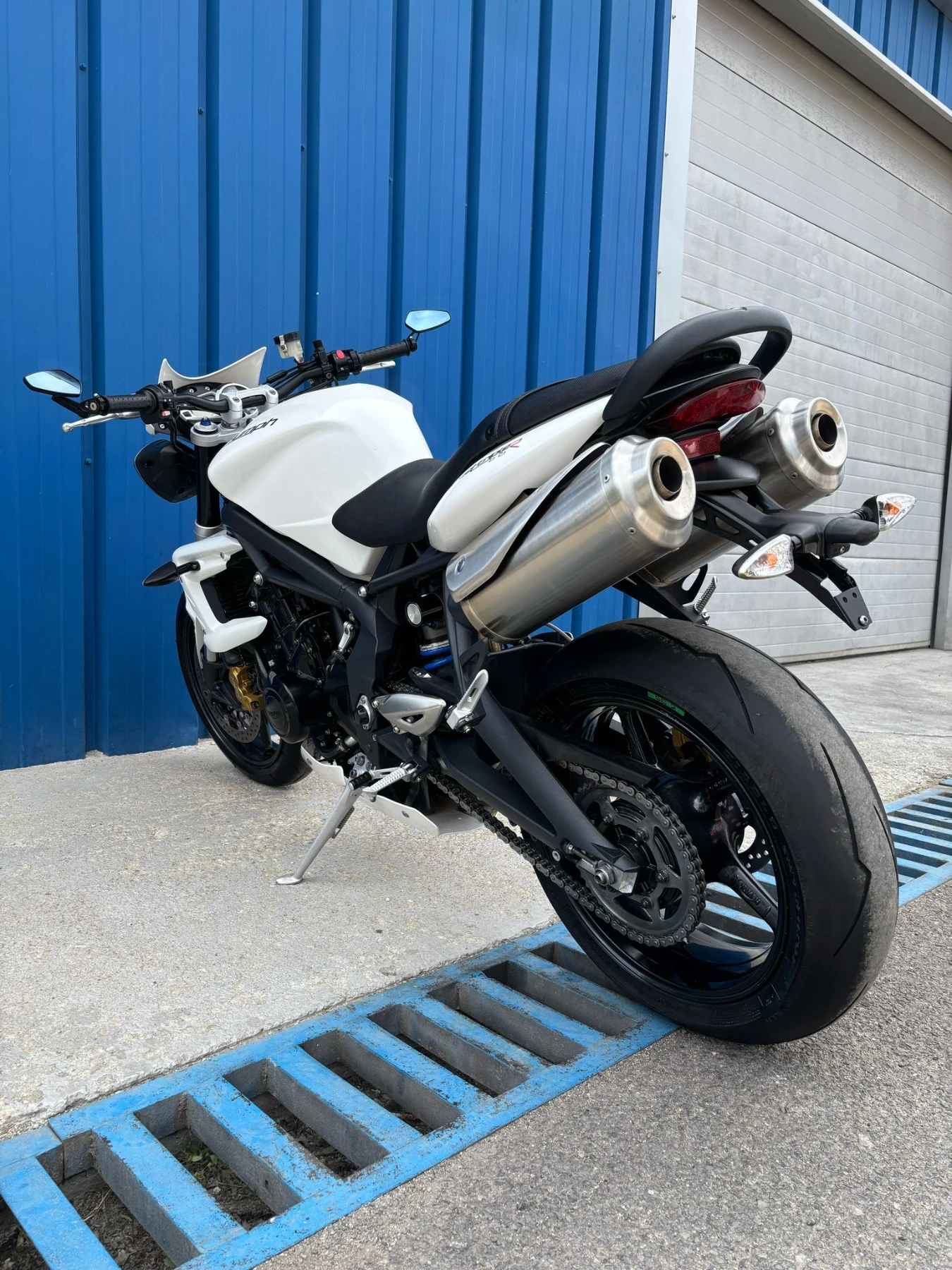 Triumph Street Triple 675R  - изображение 4