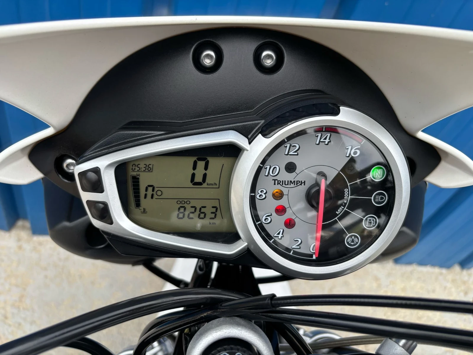 Triumph Street Triple 675R  - изображение 8