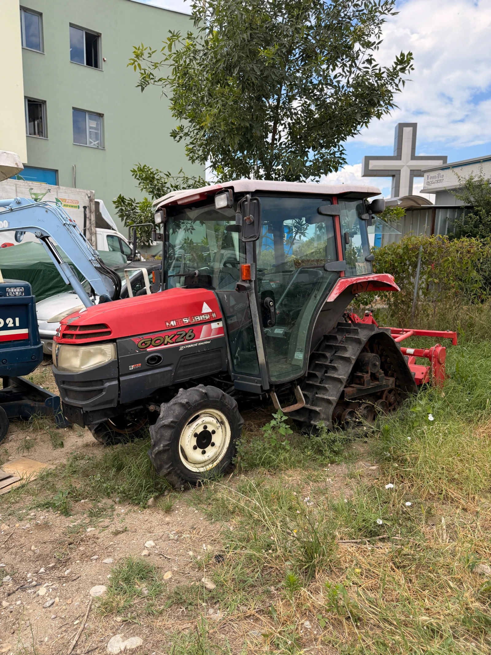 Трактор Mitsubishi GOK 26