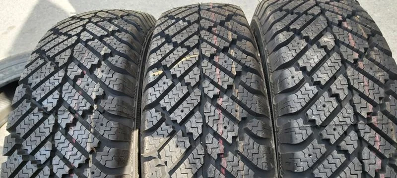 Гуми Зимни 175/80R14, снимка 1 - Гуми и джанти - 33033757