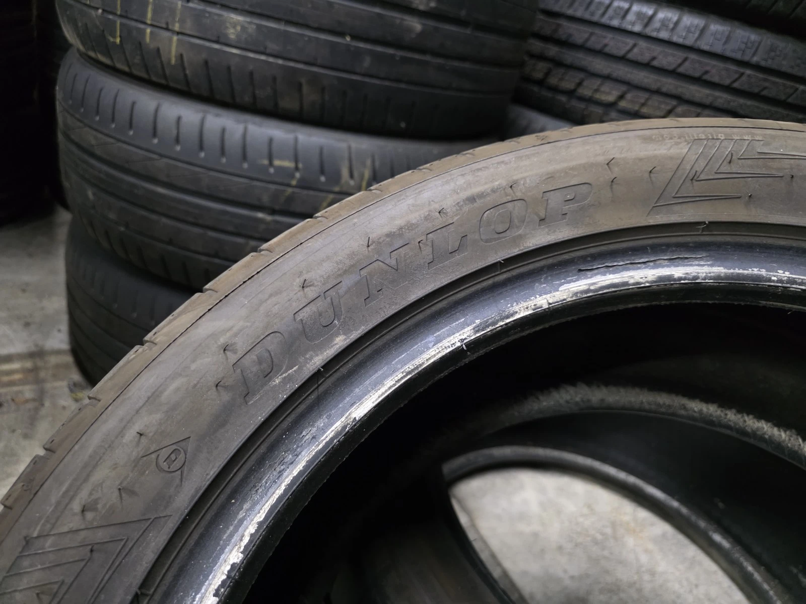 Гуми Летни 255/45R18, снимка 6 - Гуми и джанти - 56664470