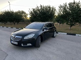 Opel Insignia, снимка 1 - Автомобили и джипове - 42283817