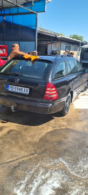 Mercedes-Benz C 200 2.0, снимка 11