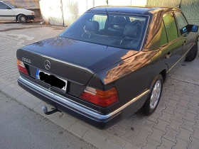 Mercedes-Benz 124 200E, снимка 2