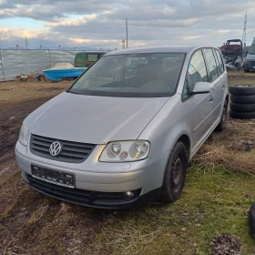 VW Touran 1.9, снимка 1