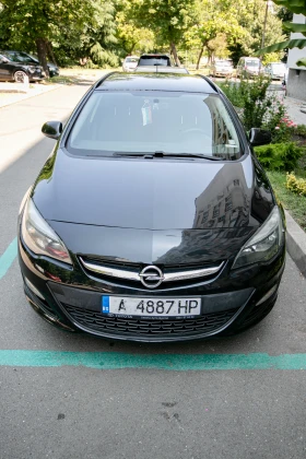 Opel Astra j sports tourer 1.7 cdti - изображение 1