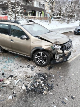 Dacia Sandero Stepway  - 10 € / 19.56 лв. - 23308865 2