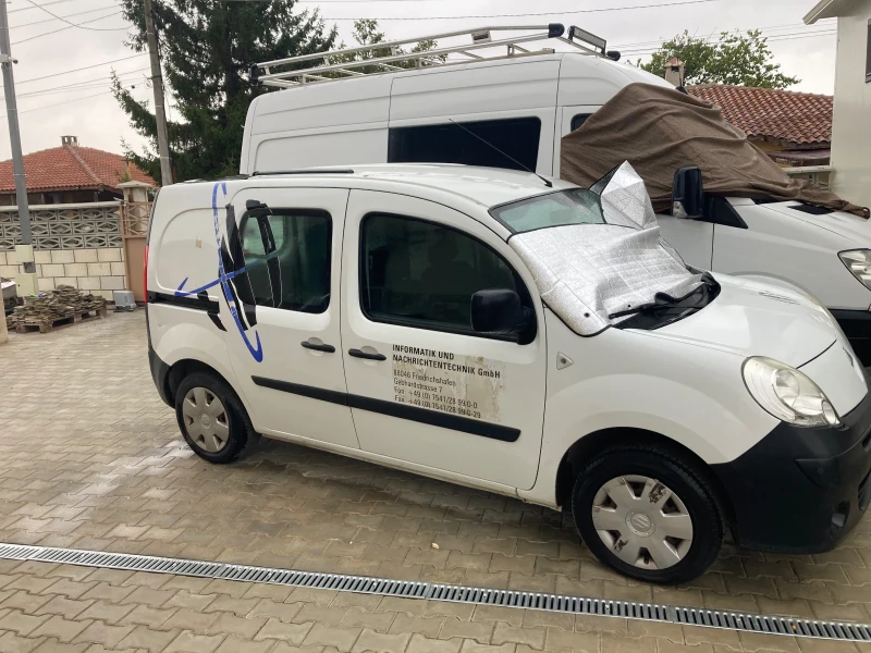 Renault Kangoo 1, 6, снимка 2 - Автомобили и джипове - 47077162