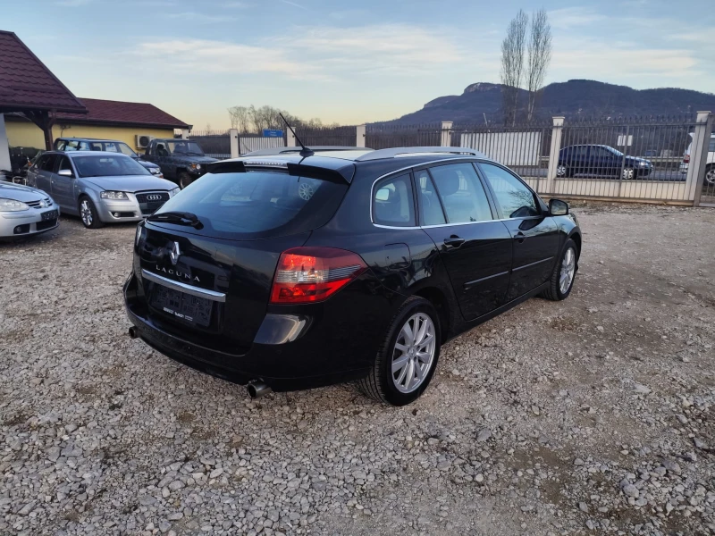 Renault Laguna 2.0 дизел, снимка 5 - Автомобили и джипове - 48575758