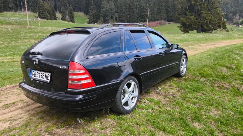Mercedes-Benz C 200 CDI, снимка 4 - Автомобили и джипове - 51714915