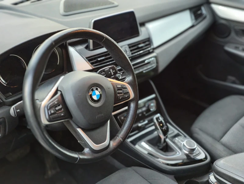 BMW 2 Gran Tourer, снимка 11 - Автомобили и джипове - 53021643