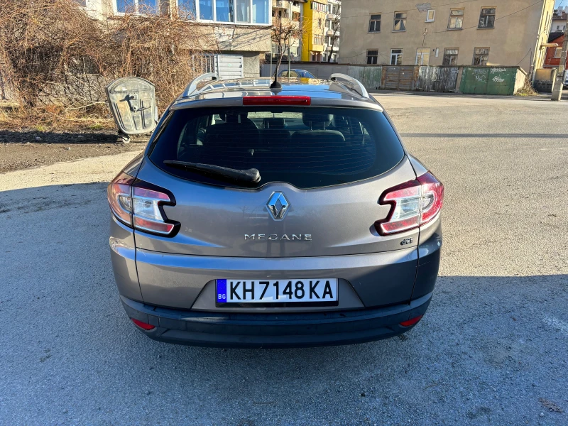 Renault Megane 1.5 dCi, снимка 6 - Автомобили и джипове - 51838968