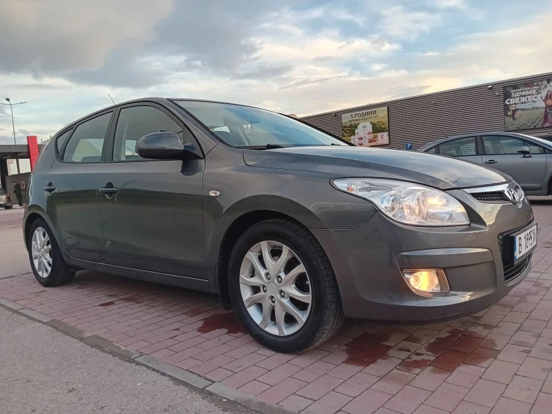 Hyundai I30 1.6i EXCLUSIVE , снимка 6 - Автомобили и джипове - 52773862